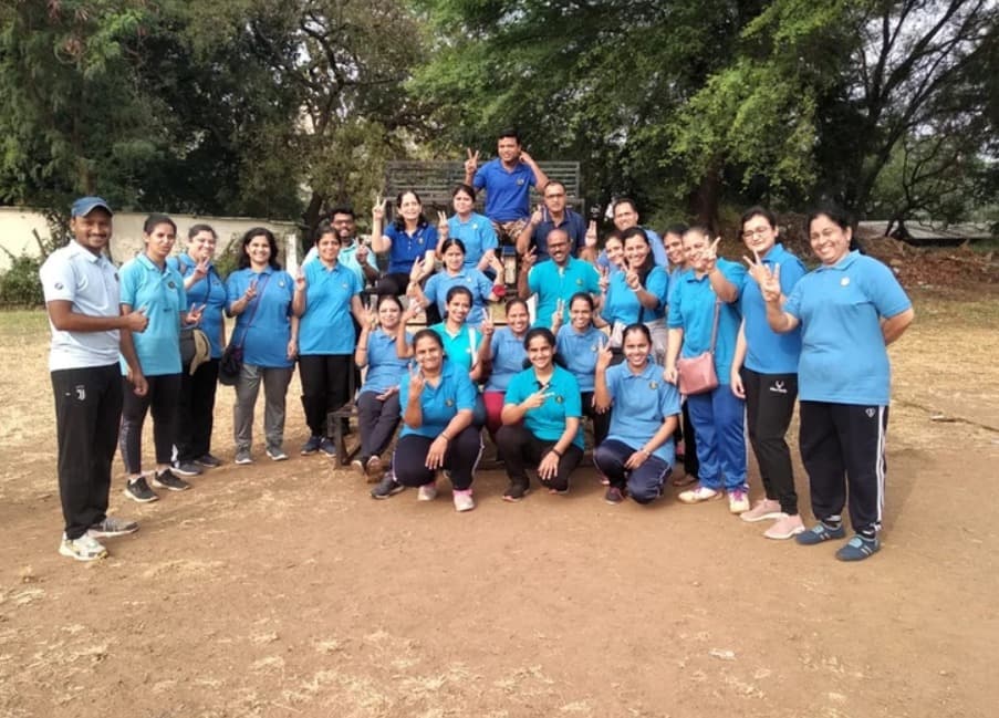 Maharashtriya Mandal college of commerce Sports and Yoga photo 8